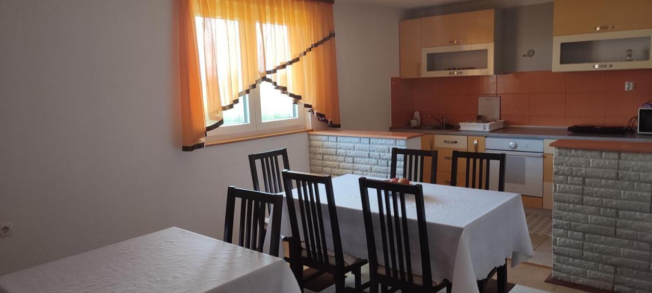 Apartmán Melissa 1Apartman Rakovica Exteriér fotografie